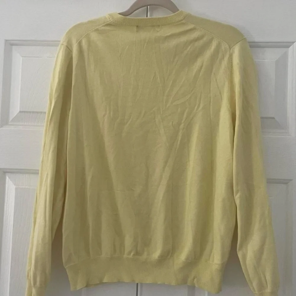 Brooks Brothers Men's V-Neck Sweater in Butter Yellow - Picture 4 of 4